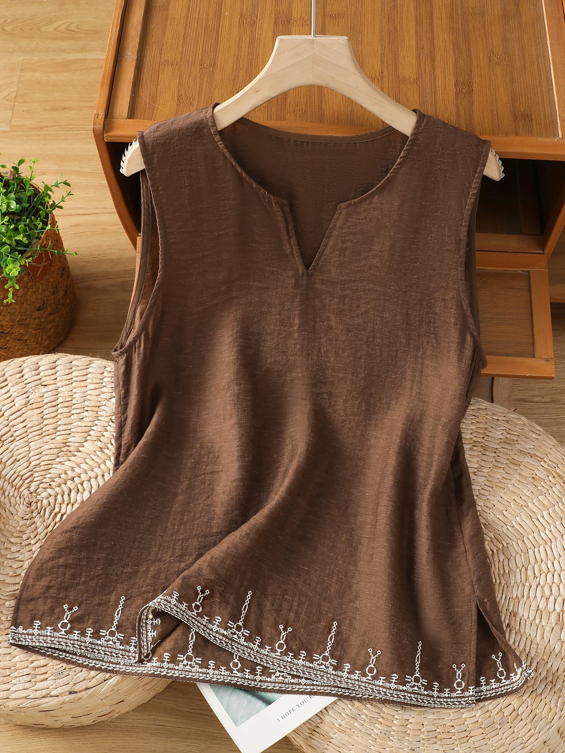 

Корейская японская хлопково-льняная женская тонкая верхняя одежда большого размера с вышивкой в стиле ретро, небольшой жилет, удобный повседневный топ...