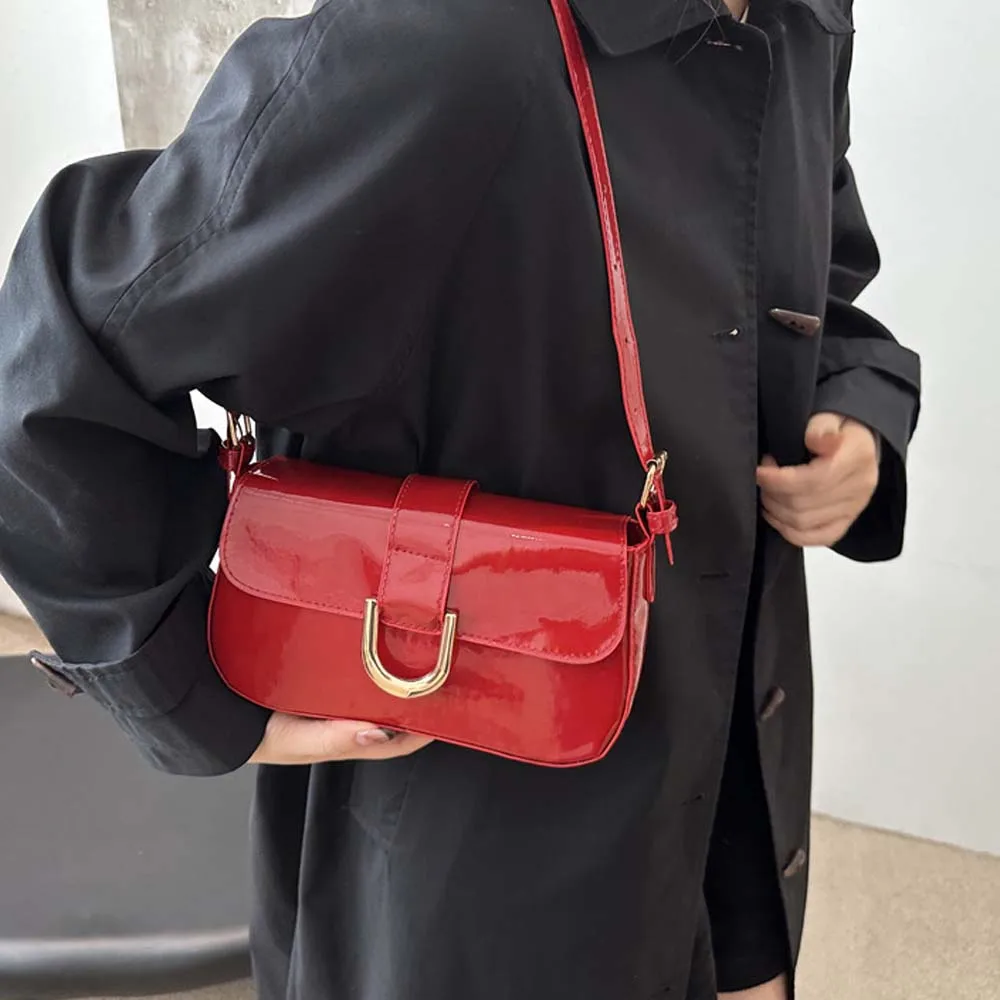 

Vachette Clasp Patent Leather Shoulder Bag Adjustable Strap Large Capacity Luxury Flap Crossbody Bag High-level Glossy