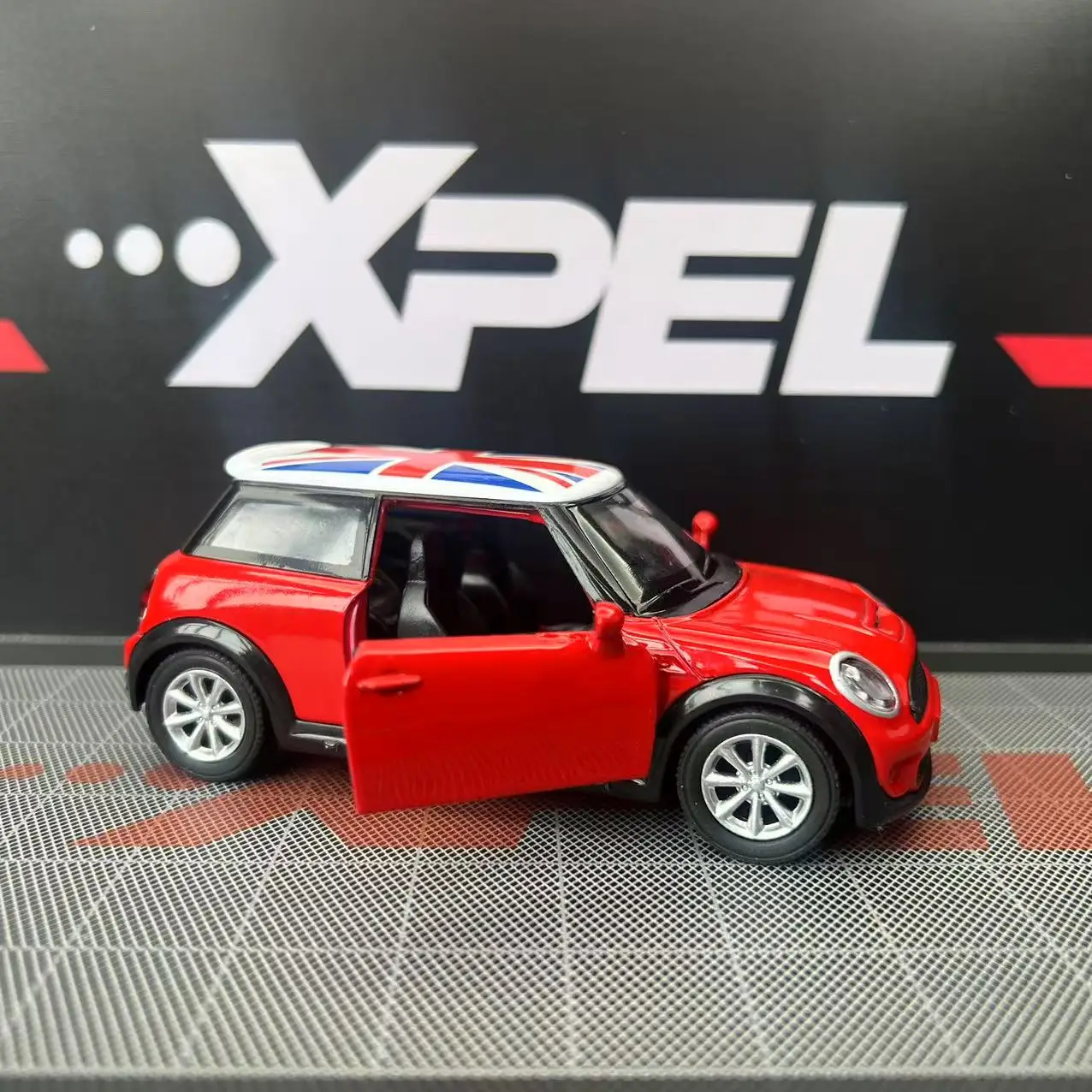 Coche clásico BMW Mini Cooper 1:36, modelo de aleación de Metal fundido a presión de alta simulación, colección extraíble, juguetes para niños, regalos G24