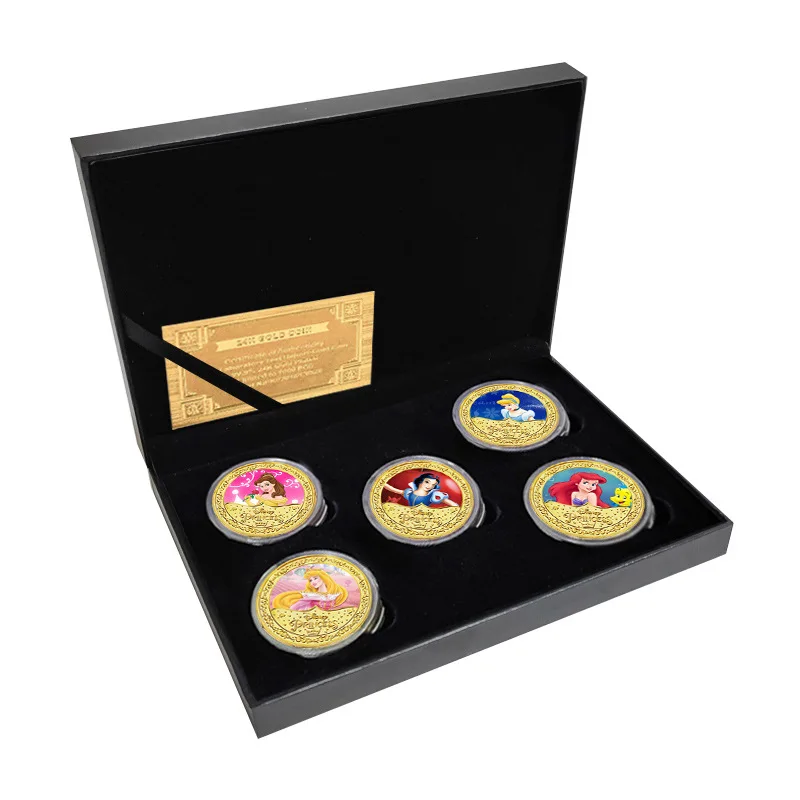 MINISO 12-prinses gouden muntencollectie souvenirmunt kinderen verjaardagscadeau kinderen speelgoed collectible cartoon anime randapparatuur