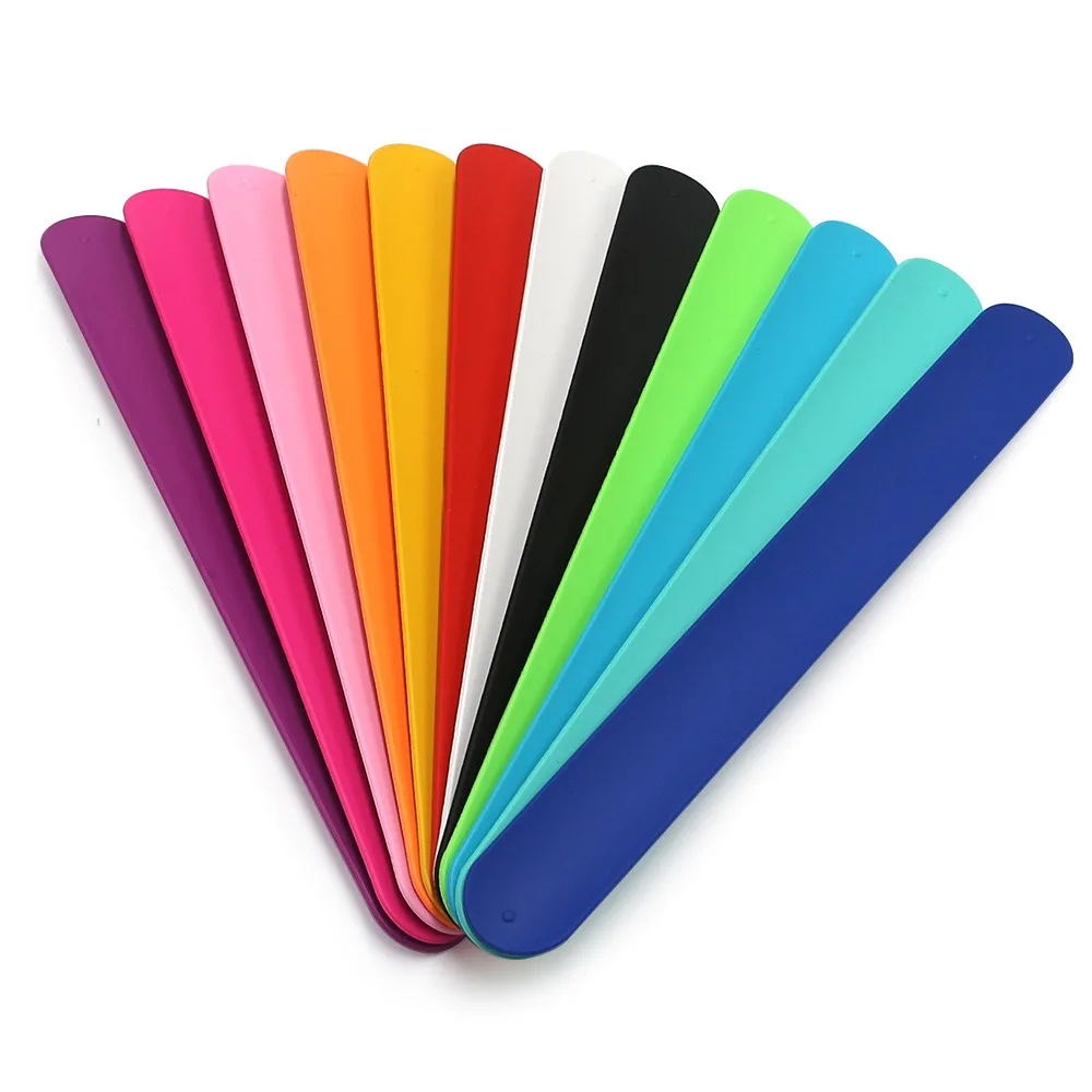 10Pcs Flexible Wrapping Paper Roll Holder Clip Silicone Self-Rolling Slap Bracelets Solid Color Soft Wristbands