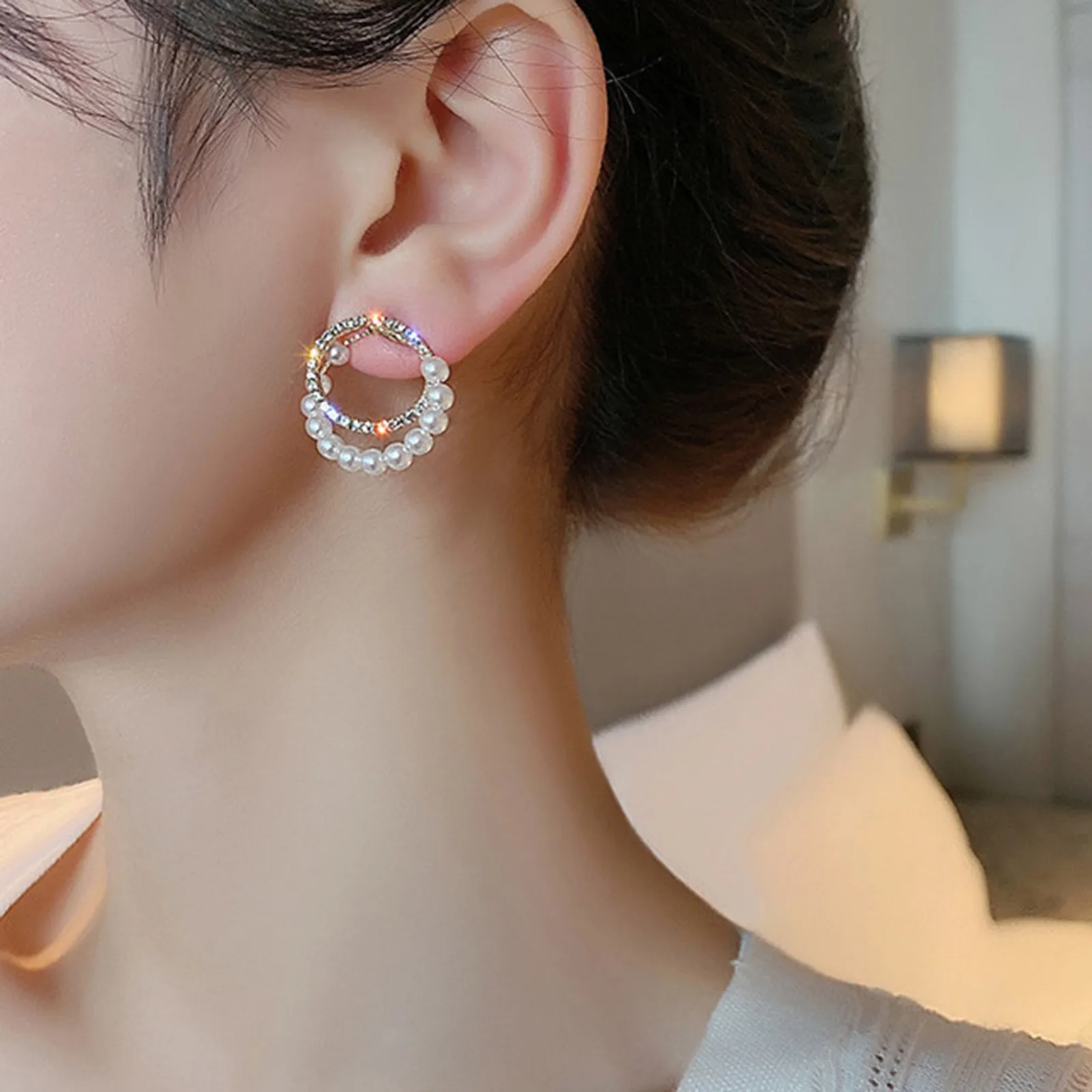 Fashion Sweet Sophisticated Elegant Super Sparkling Pearl Rhinestone Double Hoop Earrings Women's High Jewelry Party Gifts New