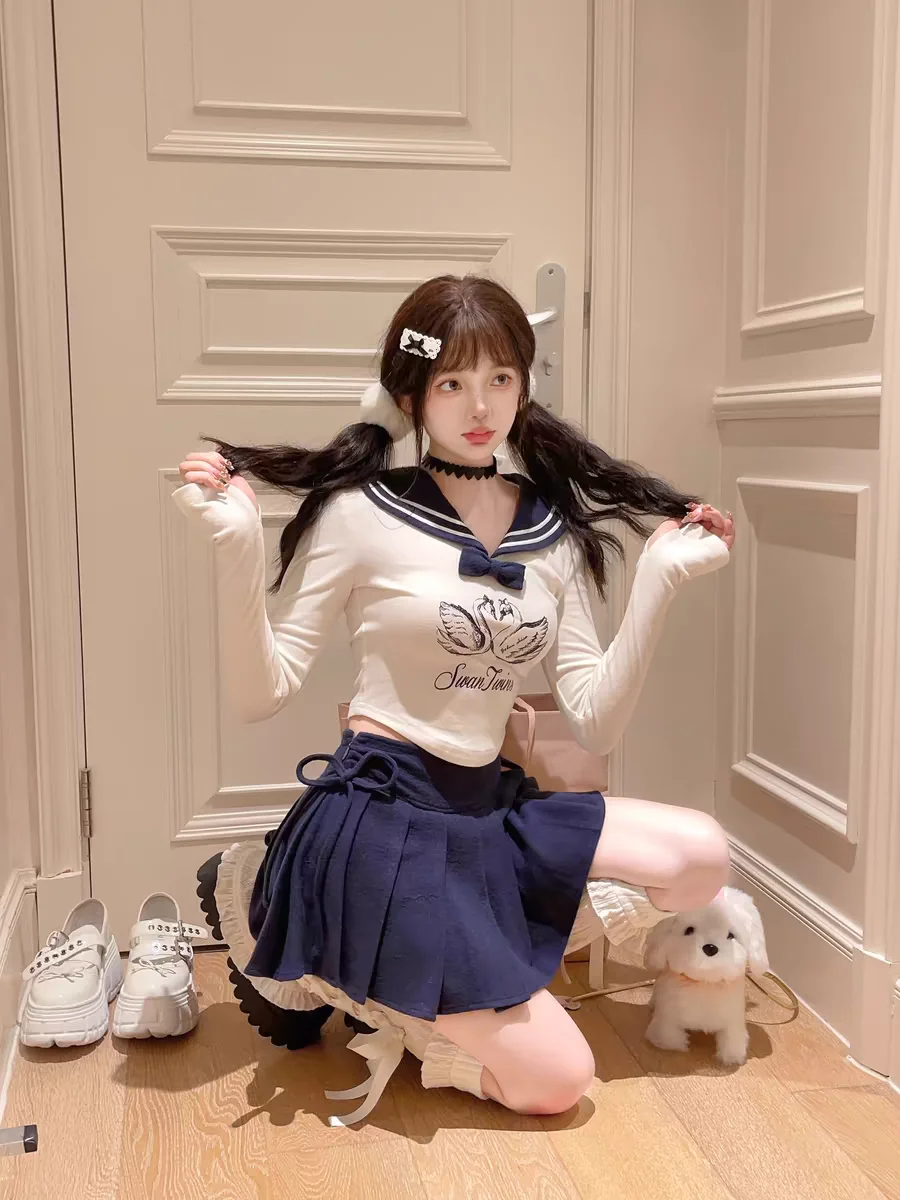 

Princess sweet lolita bobon21 Twin Swan Sailor Suit Navy Collar Printed Wool Knitted bow Top T-shirt /Short Skirt TB228