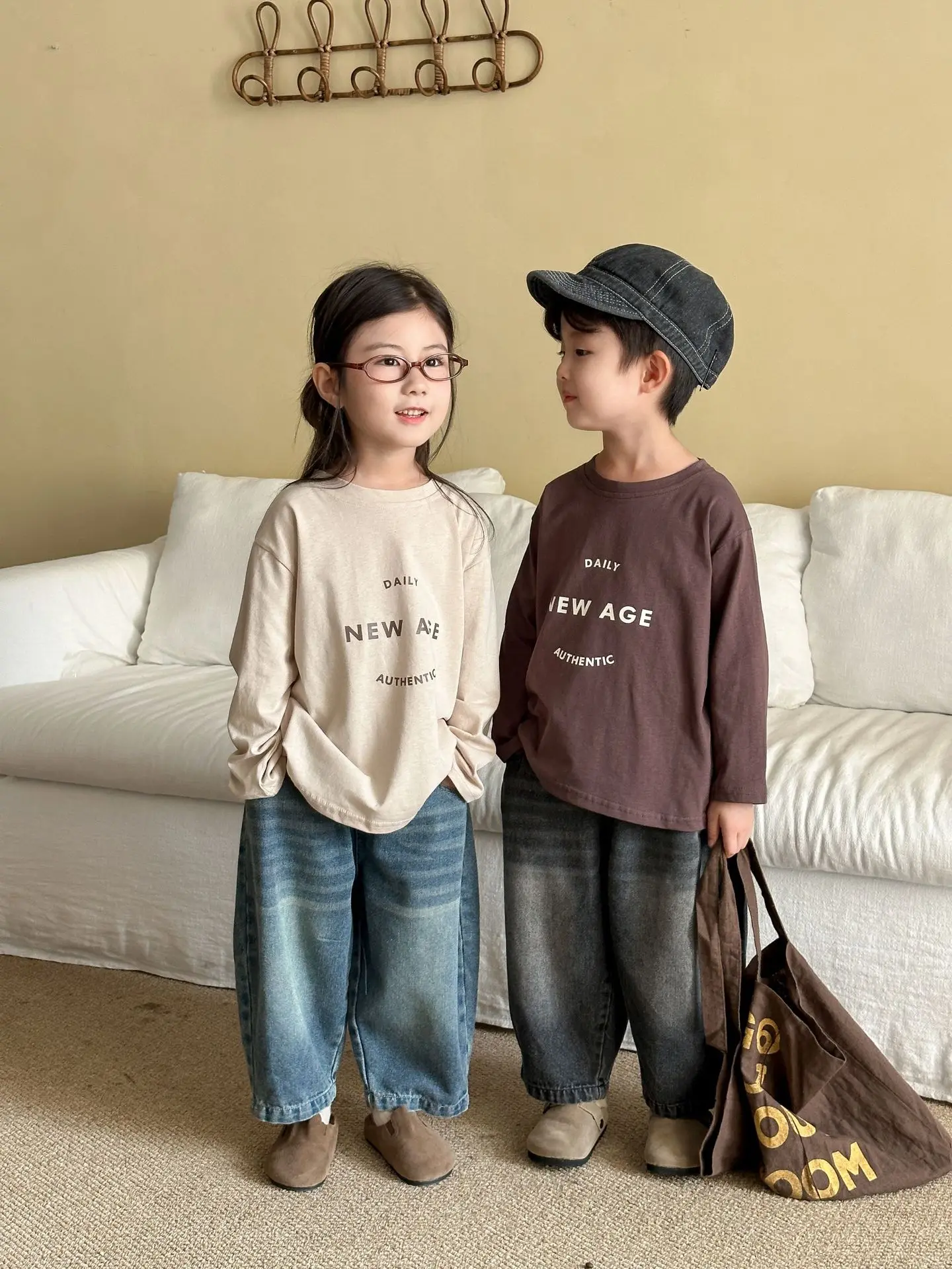 

Детские джинсы, весна-осень 2024, повседневные джинсовые брюки для девочек, свободные брюки для мальчиков, джинсы для детей от 1 до 10 лет