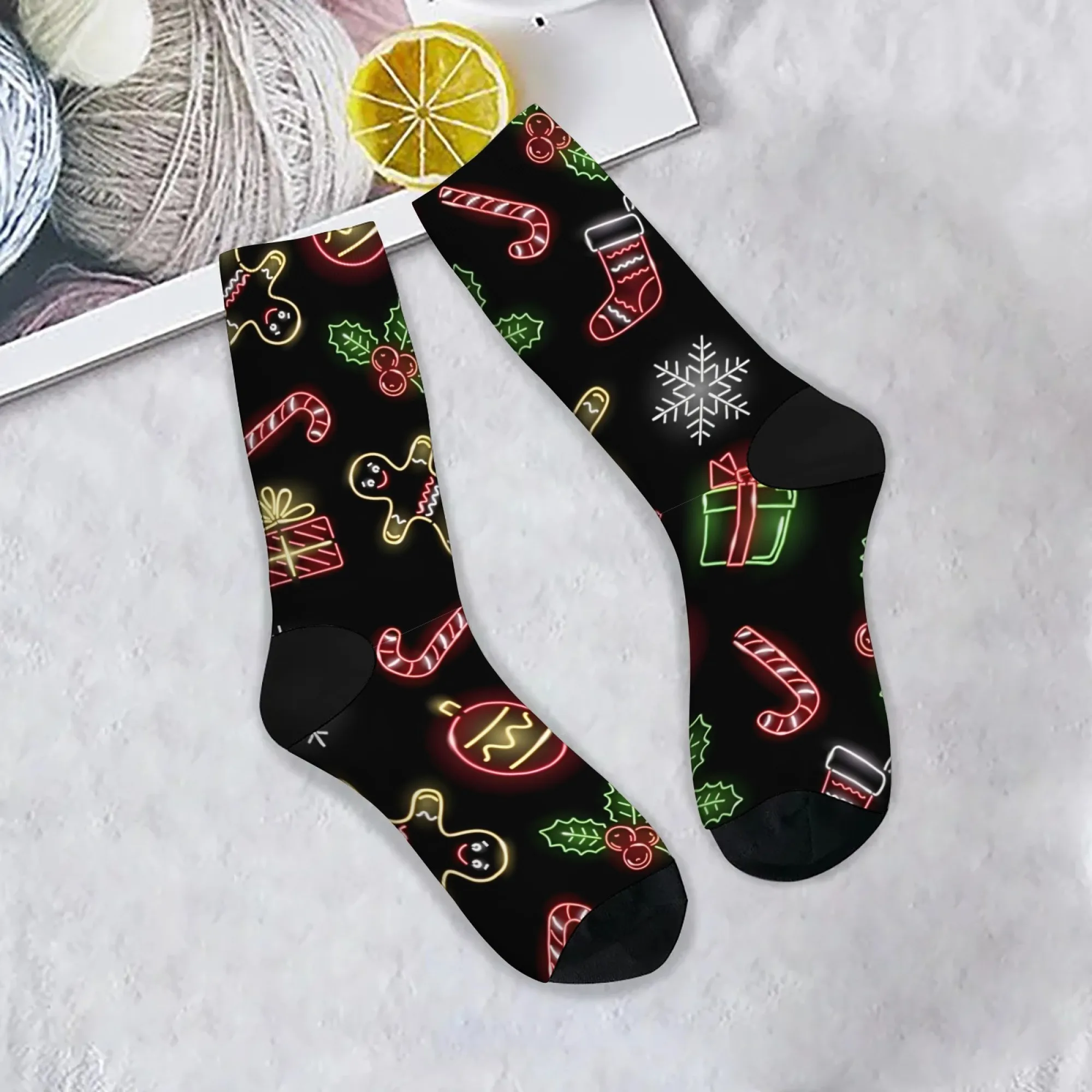 Chaussettes d'équipage imprimées à motif de noël néon, antidérapantes, respirantes, douces, confortables, parfaites pour fête, cadeau fou, Sports de plein air