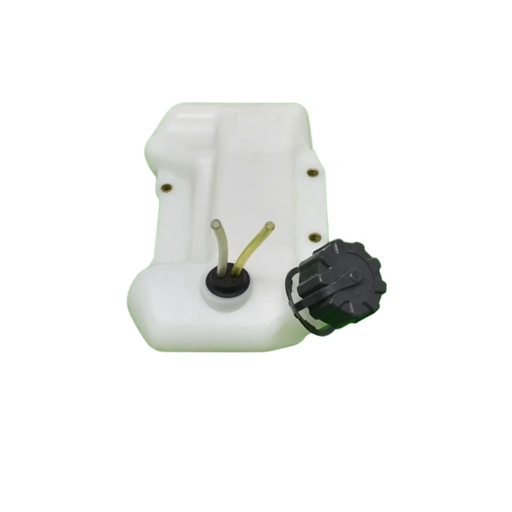 Plastic Fuel Canister Fuel Tank Assembly For Lawn Care Sturdy Plastic Construction 60mm Hole Distance 78mm Hole Distance