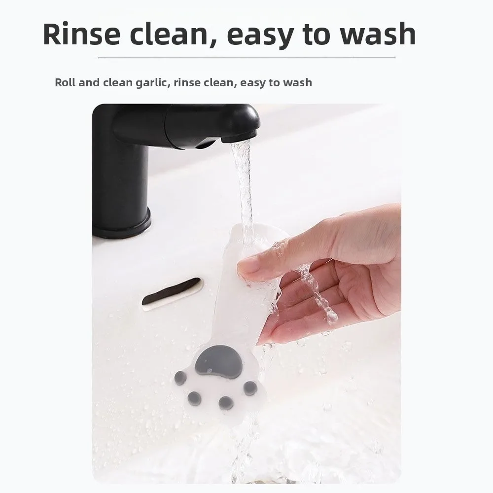

Creative Cat Claw Garlic Peeler Hand Quick Garlic Roller Silicone Peeling Tube Kitchen Gadgets