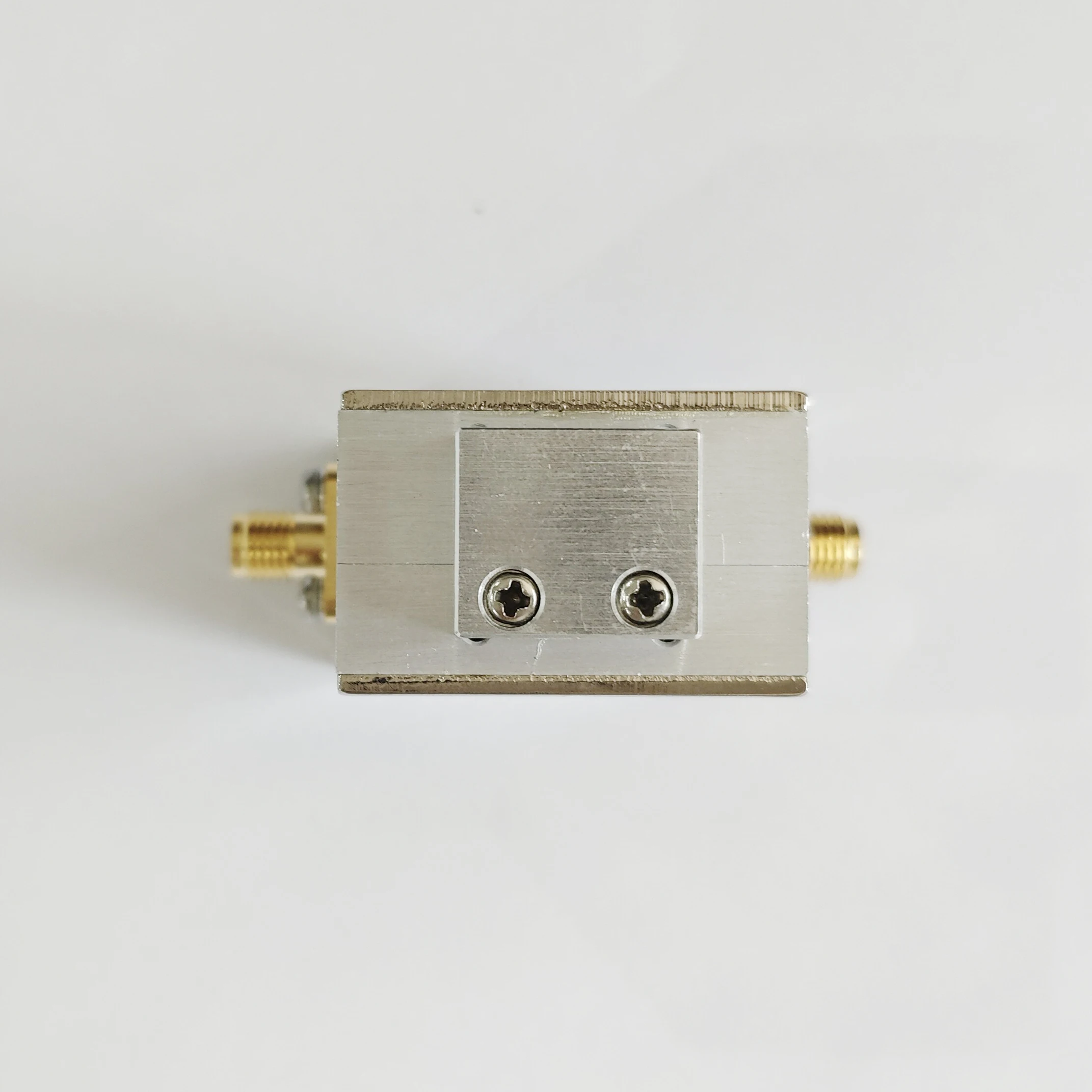 Nouvel isolateur coaxial femelle RFTYT TG3234AS 2026, connecteur 2000-4000 MHz 100W haute puissance, adapté aux systèmes de communication