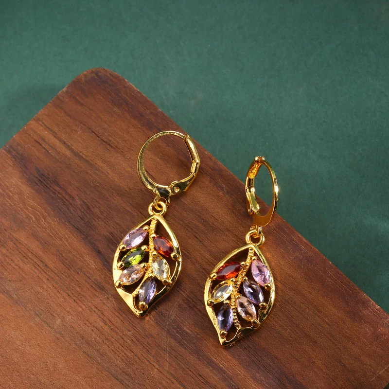 Fashionable Golden Leaf Inlaid Colored Zircon Earrings for Women, Exquisite Jewelry, Valentine\'s Day Gift