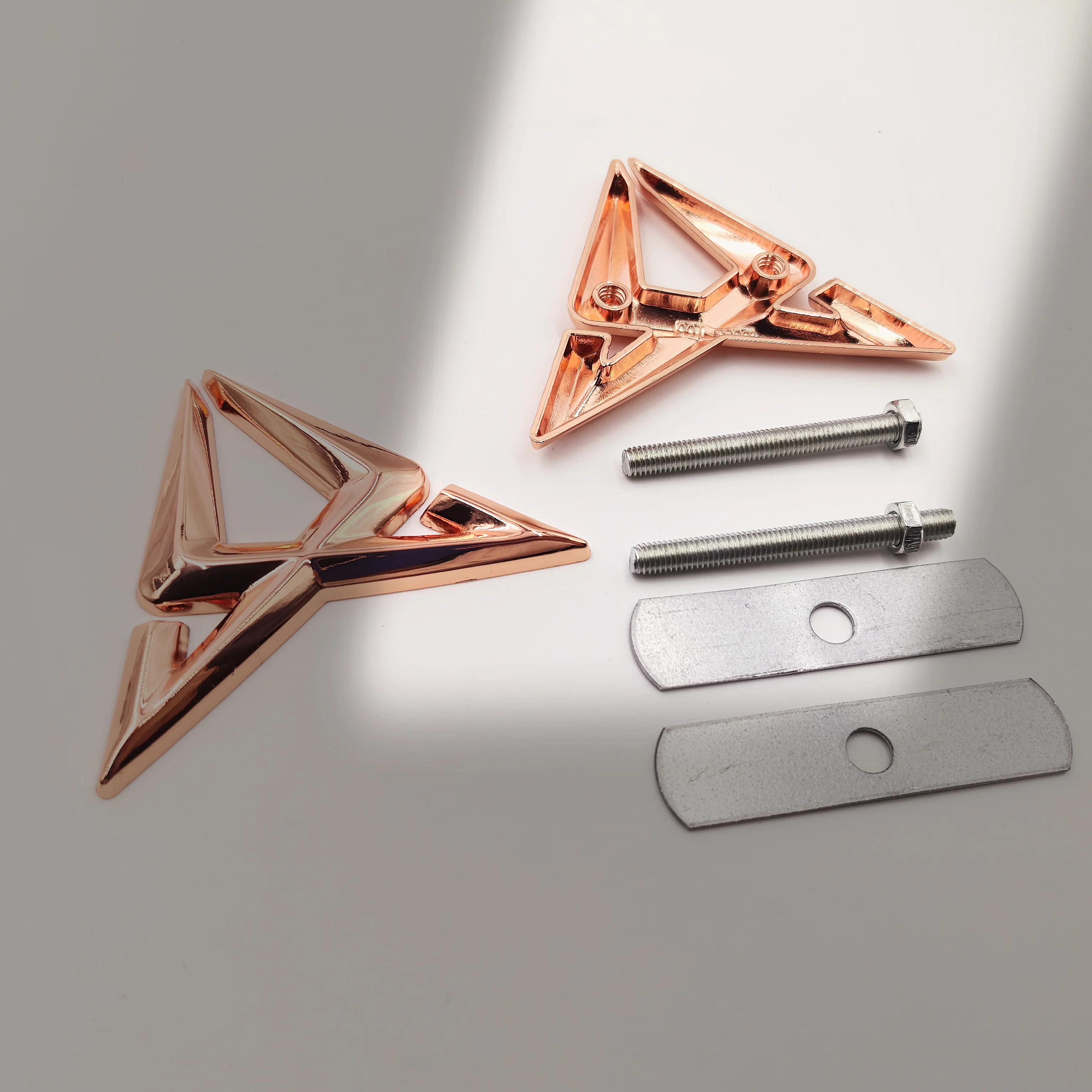 3D Metal Car Hood Fender Trunk Emblem Badge Sticker Small 3D Car Body Decal Front And Rear Universal Body Sticker for Vehicle image 3
