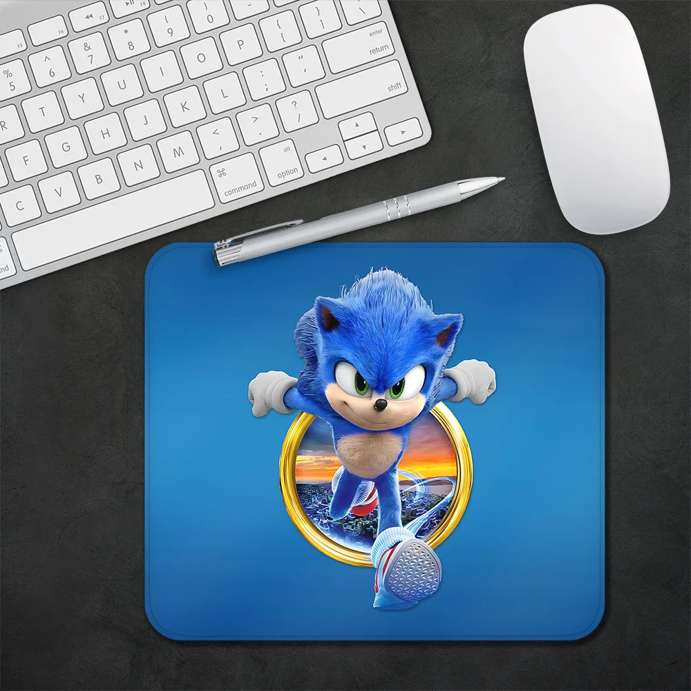 Hot Gaming Mouse Pad XS Small Mousepad For S-Sonics PC Gamer Desktop Decoration Office Mouse Mat Deskmat Rug