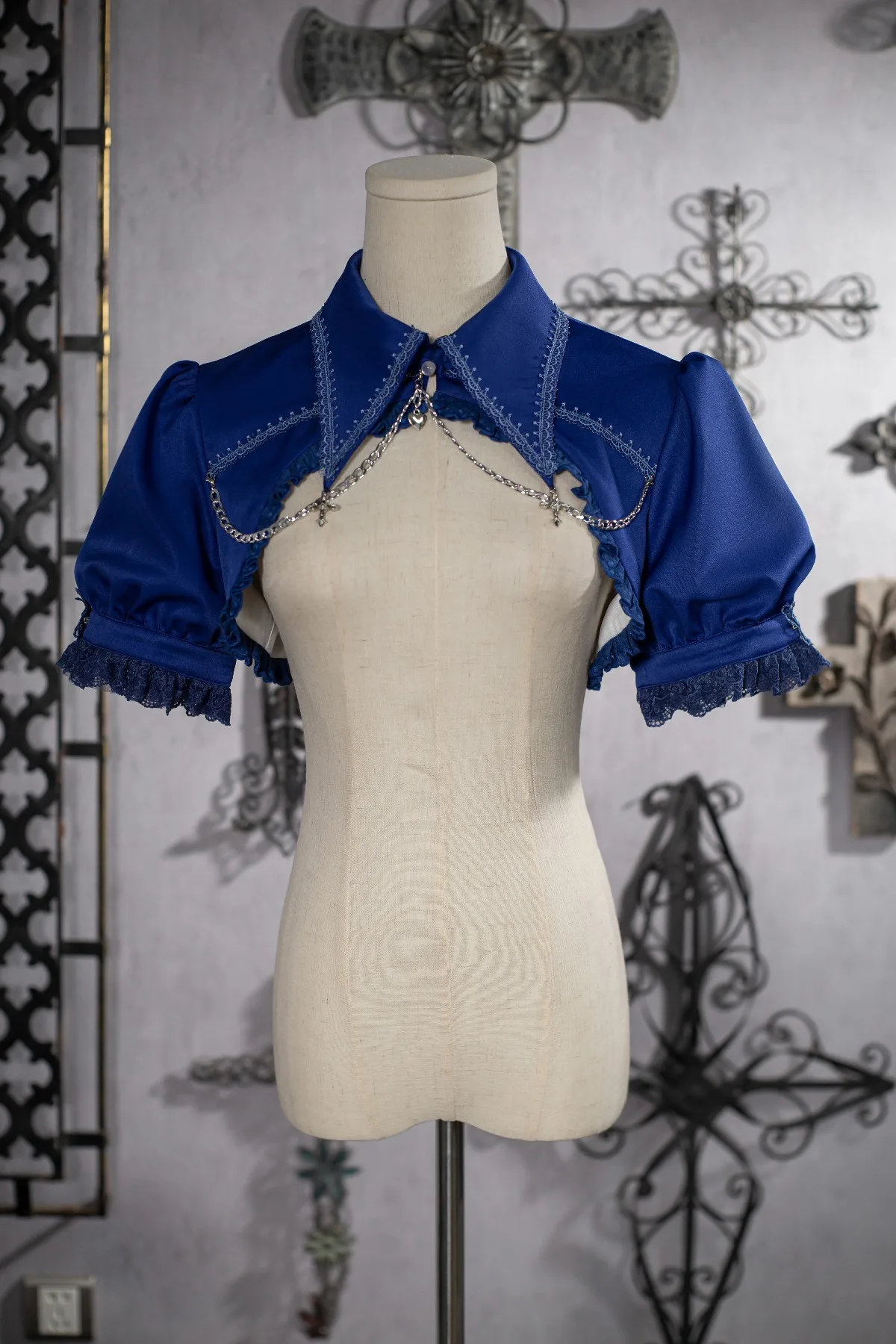 Pointed Collar Lace Stitching Short Sleeve Cross Waistcoat Female 2023 Spring Summer Gothic Style Elegant Puff Sleeve Blouse