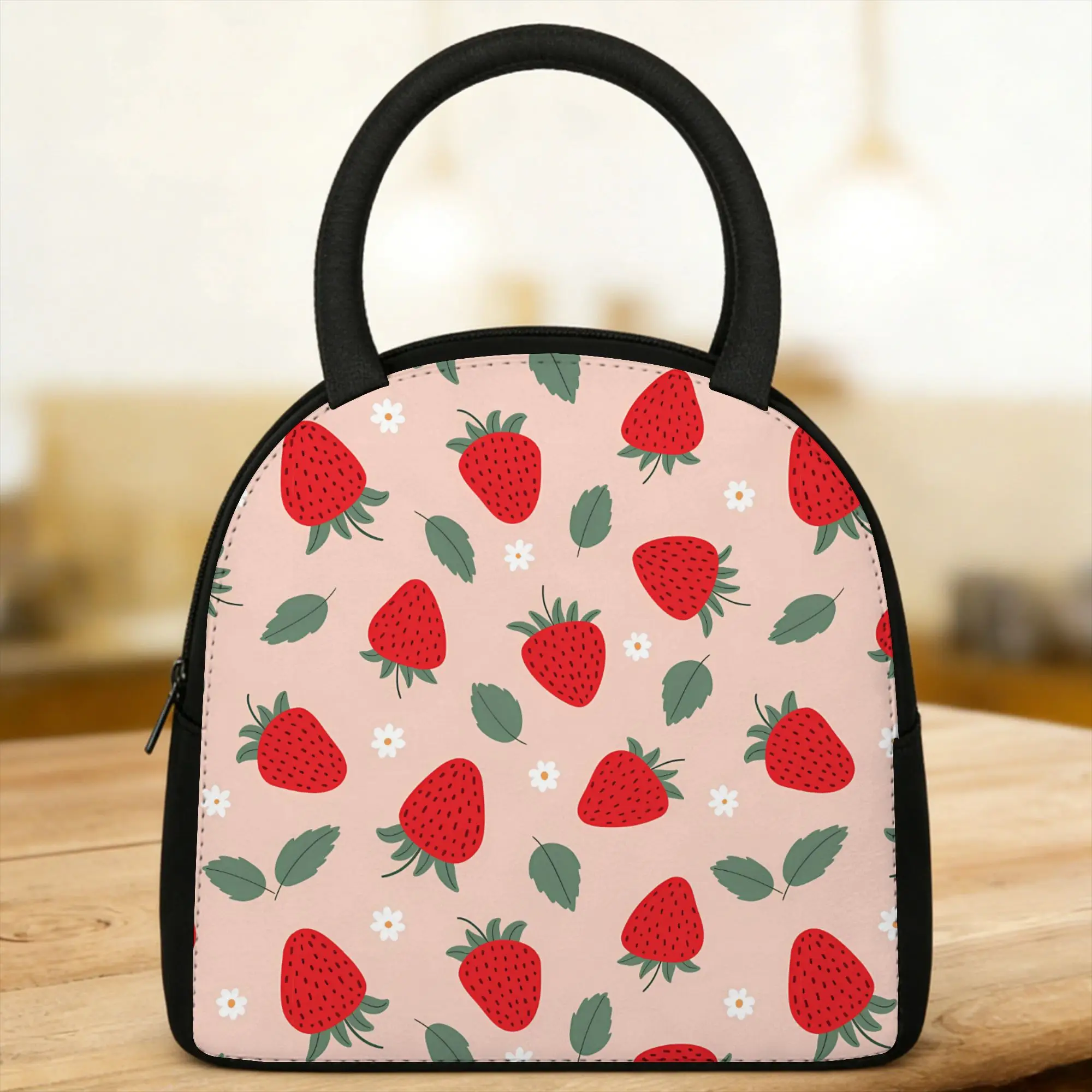 Large Strawberries On Beige Background Pattern Lunch Bag Leisure Office Lunch Box Print Convenient Tote Food Bags