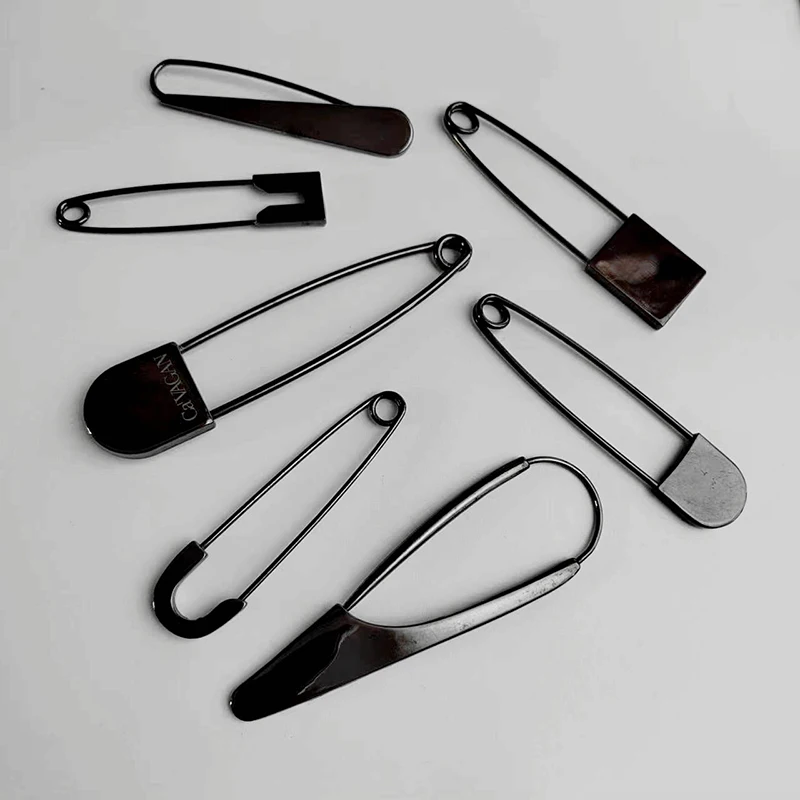 Large‑Size Smooth‑Metal Safety Pins, Adjustable Clothing Fastener Accessory for Jeans Dress Scarf Daily Outfit Decoration