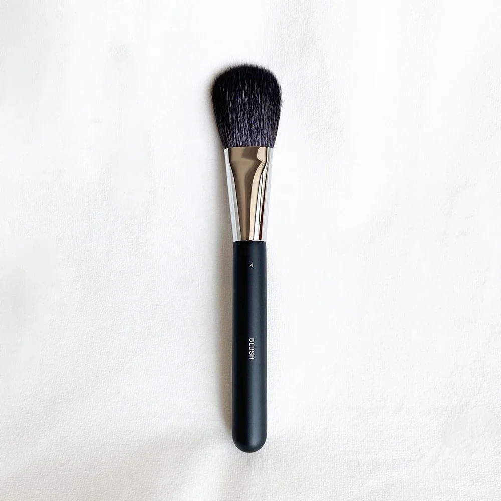 Makeup Brush PINCEAU Blush Brush #4 Natural Goat Bristles Round Cheek Powder Blusher Highlight Cosmetic Brush