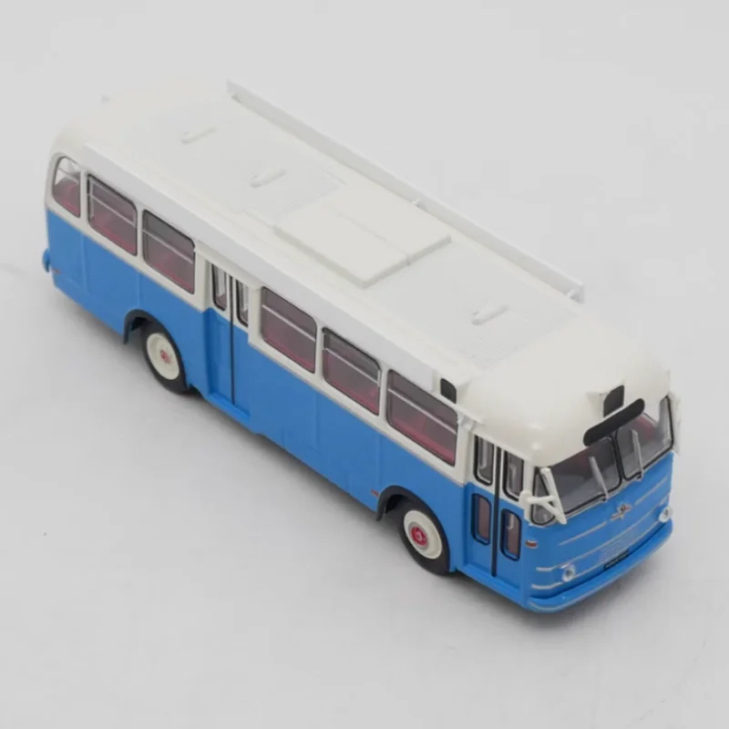 Diecast 1:72 Scale Ist Holland Coach Alloy Vehicle Model Finished Simulation Collection Decoration Gift Toys Display