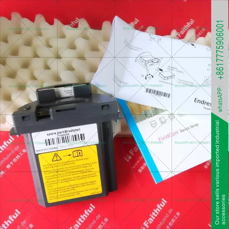 E+H 71044355 Endershaus' new electronic plug-in module for radar level gauges FMP40