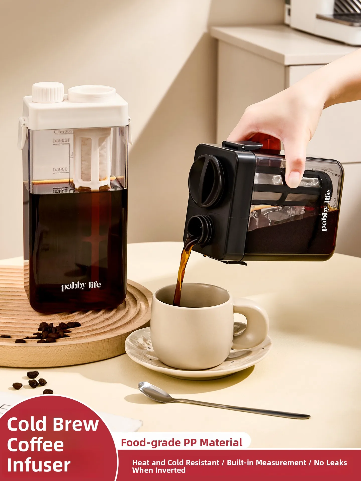 carafe-a-cafe-portable-grande-capacite-pour-infusion-a-froid-avec-echelle-graduee-design-plat-bouteille-d'eau-resistante-aux-hautes-temperatures-pour-usage-domestique