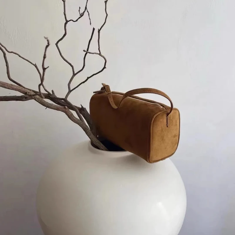 Sac porte-stylo en cuir de vachette pour femme, petit sac carré, sac à main souple, daim, sous les bras, élégant, design célèbre, tendance, 2024