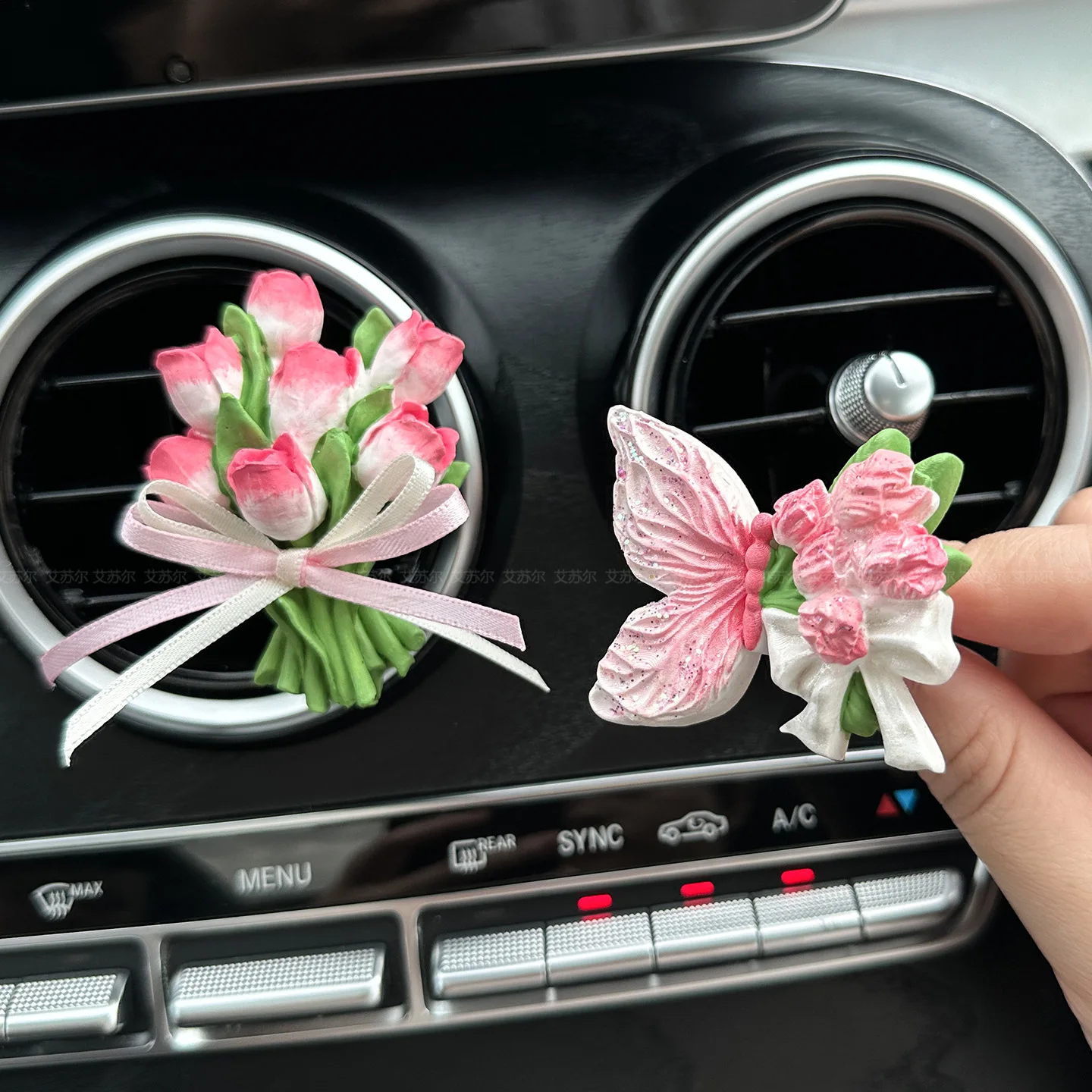 

Flowers and Fragrance Goddess Fragrance High-end Perfume Aromatherapy Interior Tulips Car Air Conditioning Air Outlet Decoration