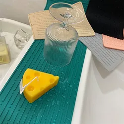 Silicone Dish Drying Mat Built in Drain Lip Hygienic Drying Pad Easy To Clean Tray Protects Surfaces Prevents Water Build Up