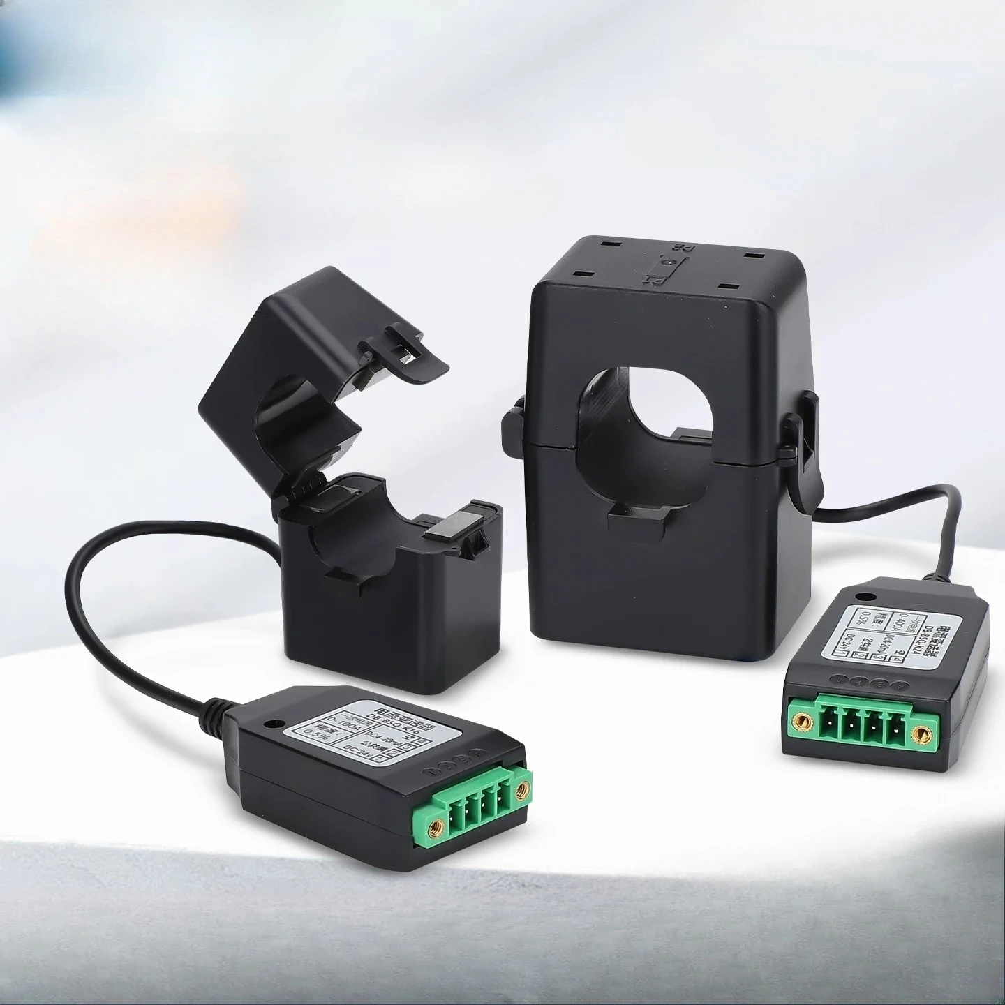 Open Current Transmitter Flame Retardant Housing Pure Copper Coil 4-20MA AC To DC Directly From The Manufacturer