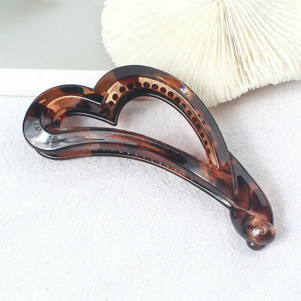 Korean Style Heart Banana Claw Clip Acrylic Matte Ponytail Holder Fashion Hairpin Elegant Minimalist Styling Tool Kit
