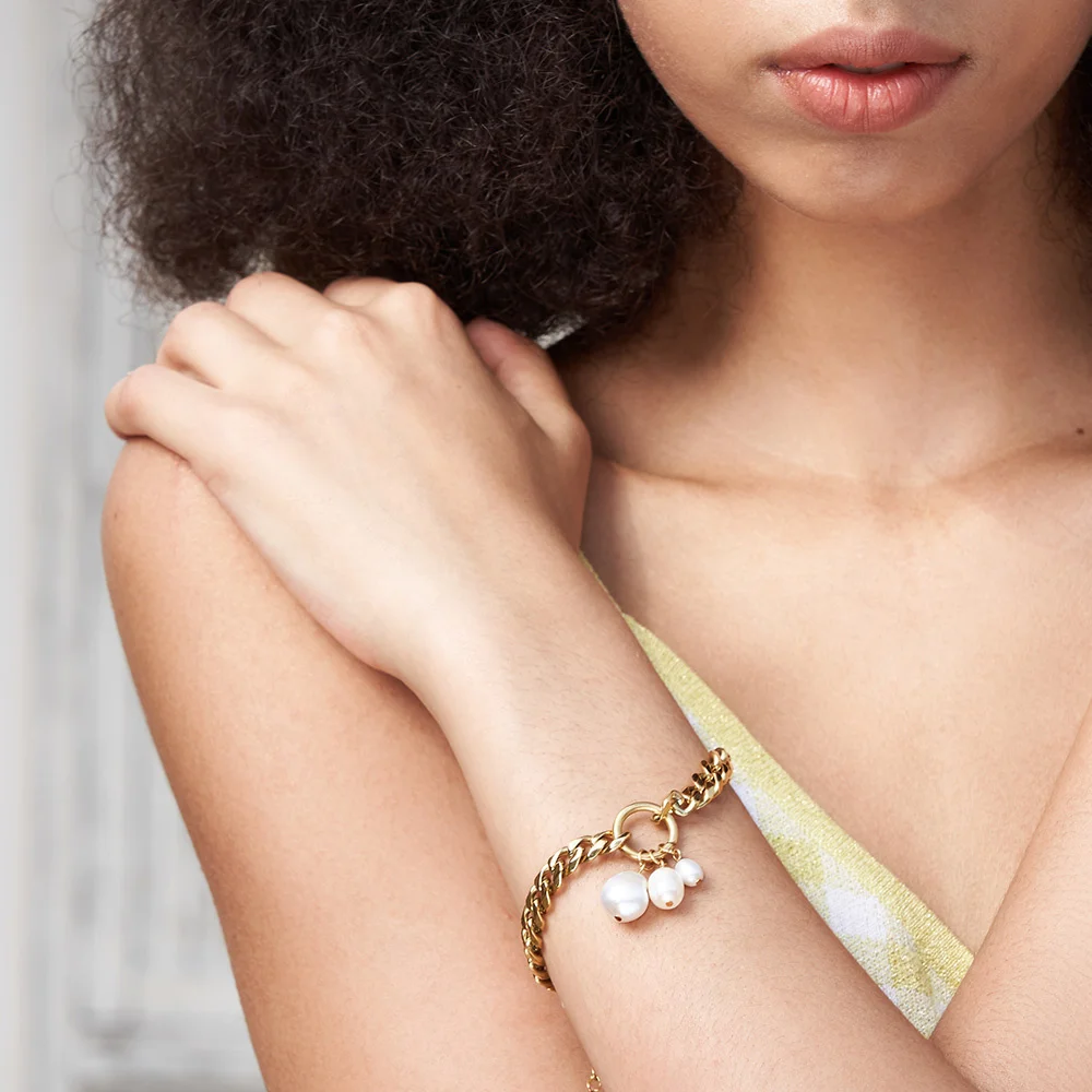 

ENFASHION 3 Natural Pearls Wide Chain Bracelet For Women Stainless Steel Gold Color Bangle Fashion Jewelry Pulseras Party B2238