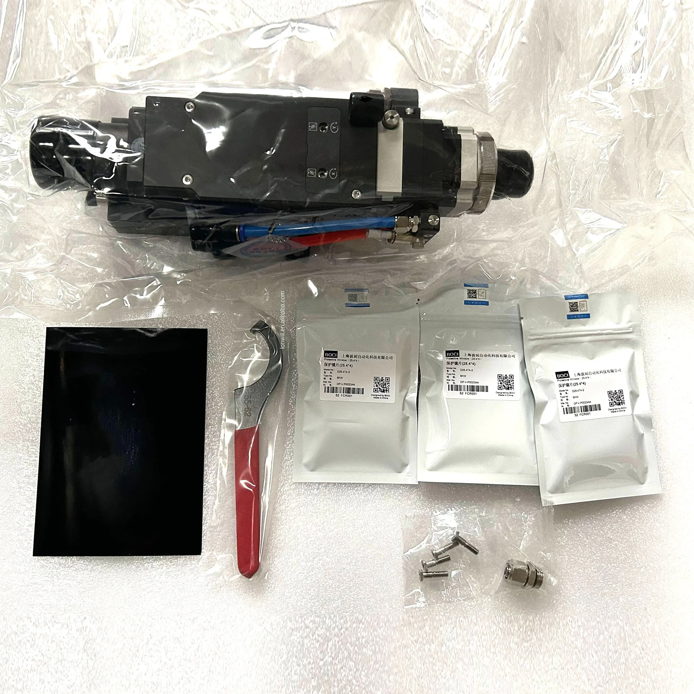 

2025Интеллектуальная режущая головка BOCI Волоконная лазерная режущая головка BLT310 для станка для лазерной резки