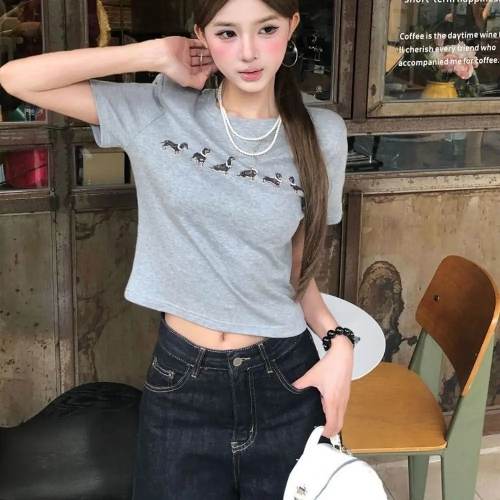 

Fashion Cartoon Dog Short Sleeve T-shirt Slim Fit Chic Y2K Crop Top Sweet Dachshund Tees Shirts Women Girls