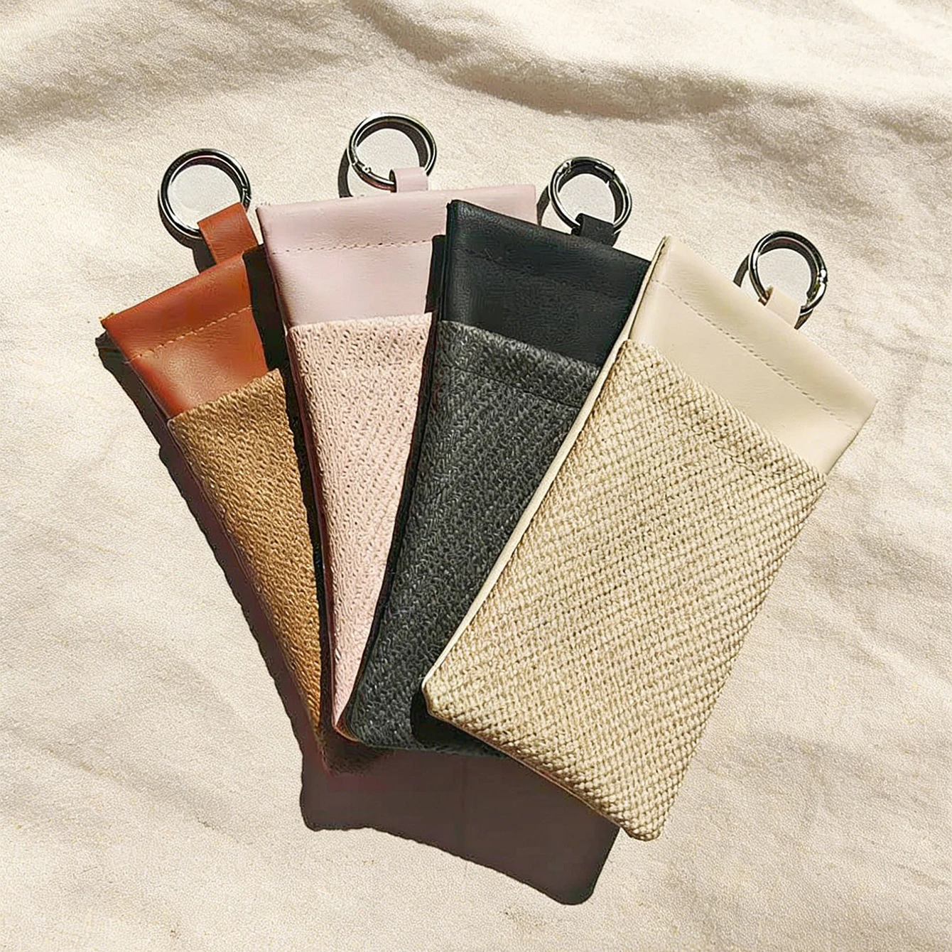 1pc Boho Woven Sunglasses Pouch with Keychain Portable Soft Leather Eyeglass Case for Women Men Protective Travel Accessories