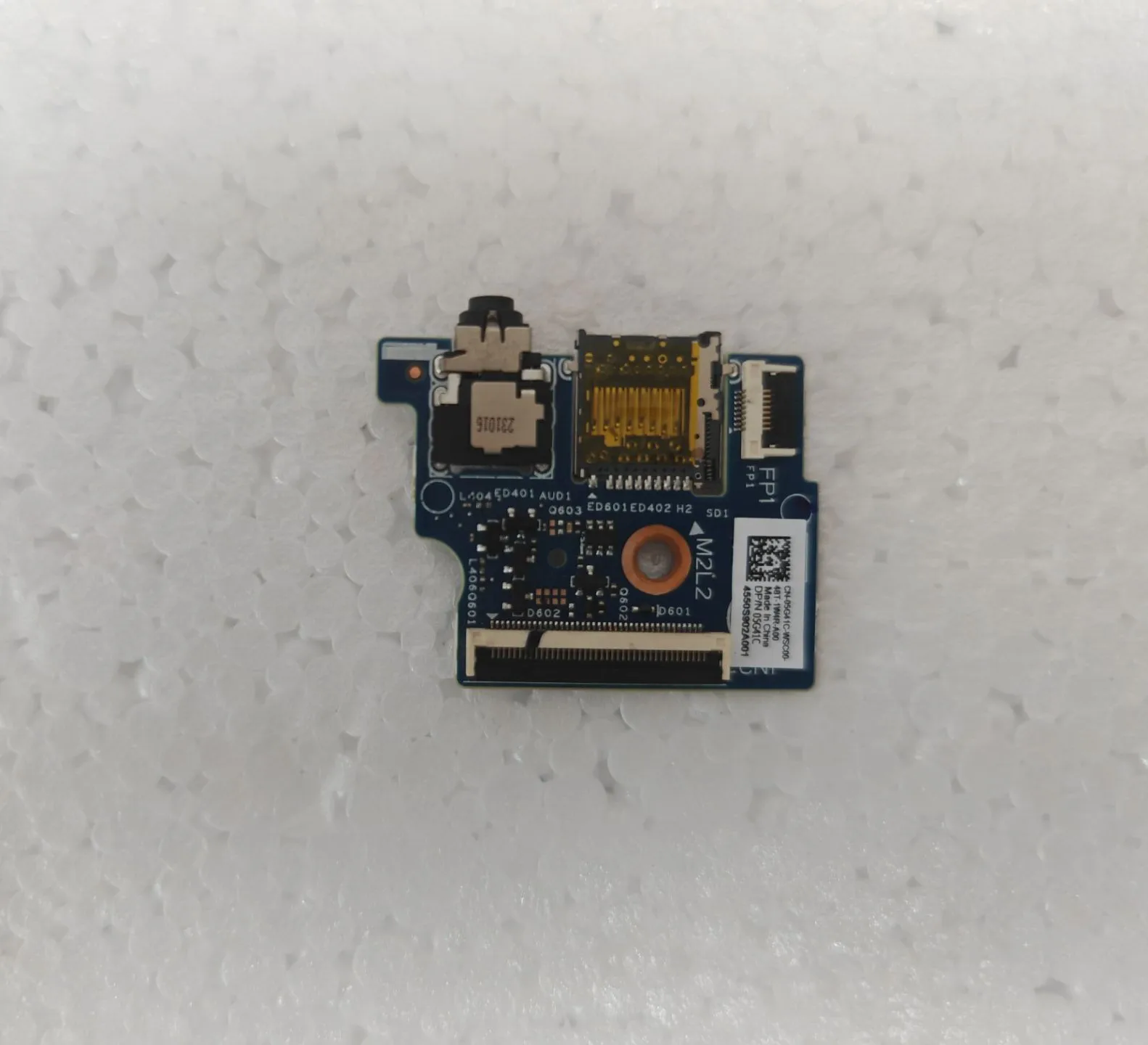 

For Dell Inspiron 14 Plus - 7430 Side I/O Board w/ uSD Slot/Audio jack 05G41C