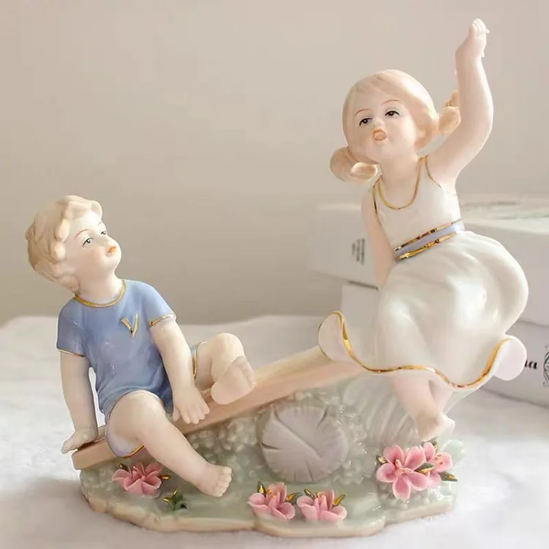 Creative gifts, ornaments, living room partitions, high temperature ceramics, gifts for a pair of boys and girls, simple