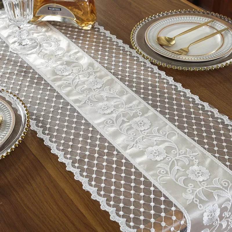 Dining Table Runner Tablecloth Beige Runners Wedding Party Flower Europe Embroidered Flag Lace Coffee Cabinet Home Decoration