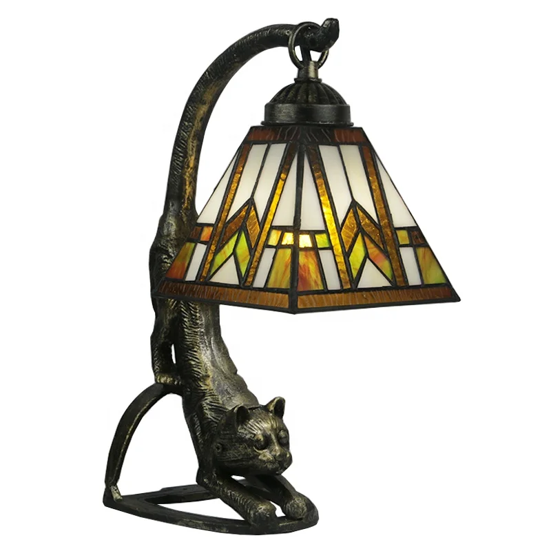 6-Zoll-Schreibtischlampe im Tiffany-Stil, Buntglas-Lampenschirm, Nachttischlampe mit Katzensockel, Retro-Antik-Atmosphärenlampe
