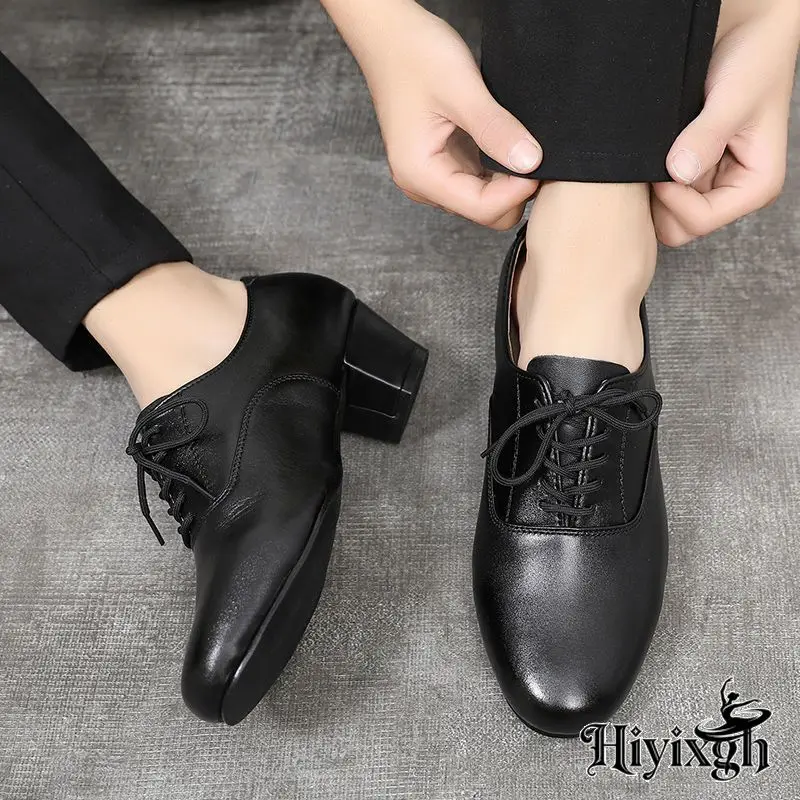 Men's Leather Latin Dance Shoes, Fall Breathable Low‑Heel Sport Teaching Shoes for Ballroom Square Jazz Dance
