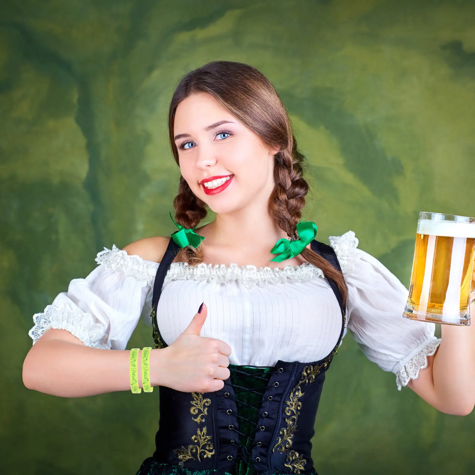 

12Pcs Green Silicone St Patricks Day Wristbands Shamrock Clover Bracelets Party Favors Kids Gifts Outdoor Festival Decor Stylish