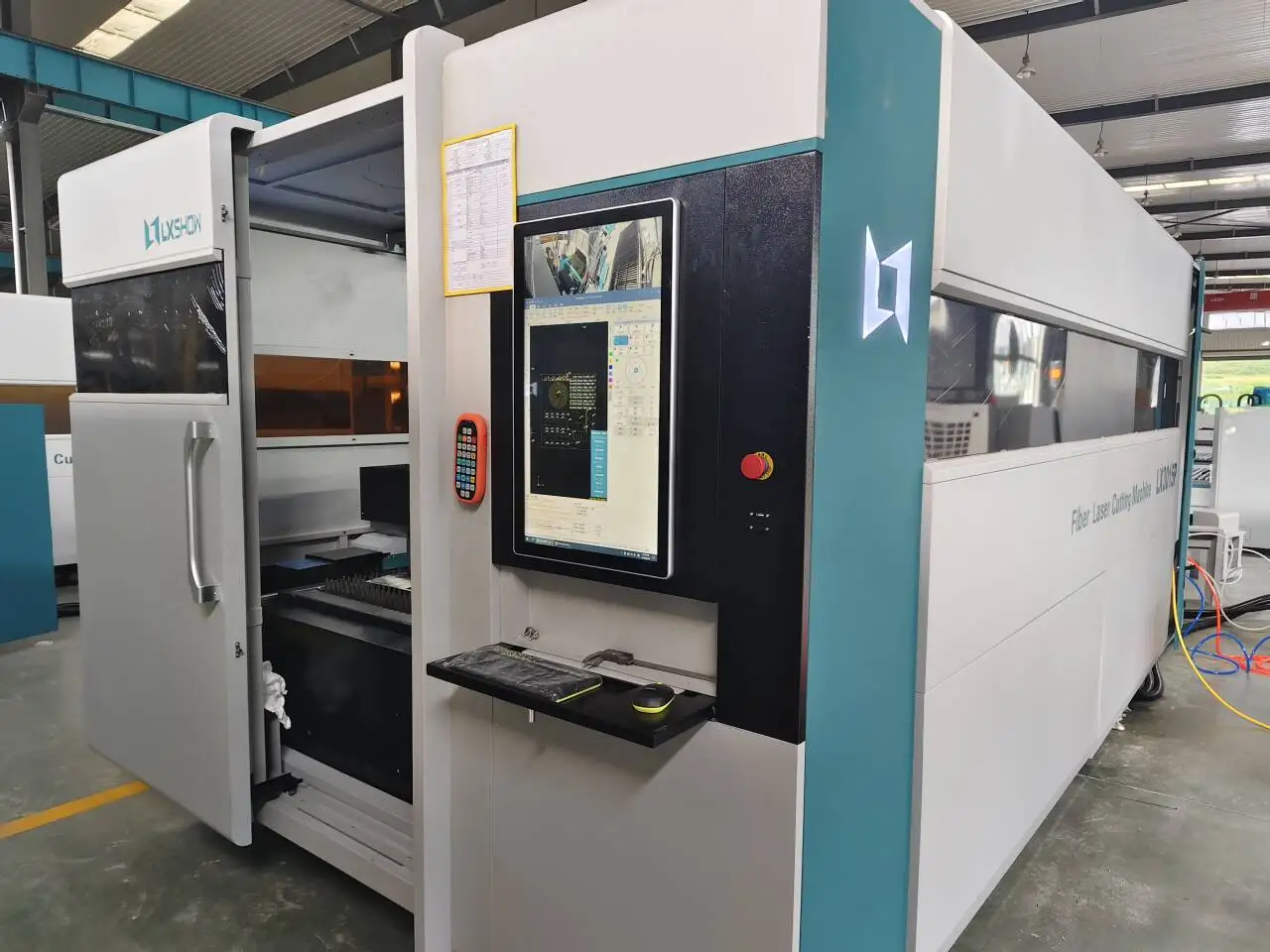 Sheet Stainless Steel Lazer Cutter 1000w 2000w Cnc Small Fiber Laser Cutting Machine Mini Laser Cutting Machine Metal