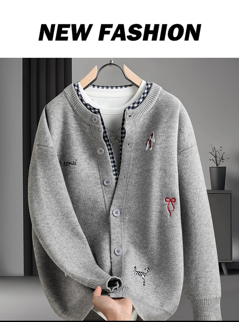 Hochwertige Herbst-Winter-Strickjacke, neue Mode, Herren-Rundhals-Luxusmarke, Cartoon-Stickerei, koreanischer lässiger Pullover-Mantel – Detail 2