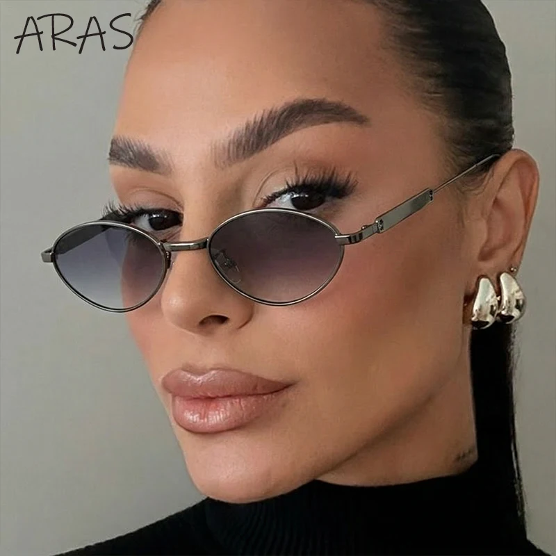 

Y2K Small Oval Punk Sunglasses Women 2026 Luxury Brand Design Steampunk Metal Frame Gradient Lens Unique Shades Outdoor Eyewear
