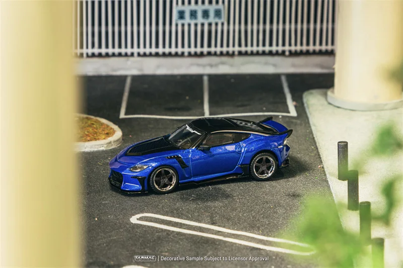 Prévente Tarmac Works 1:64 VeilSide FFZ400 Fairlady Z modèle de véhicule en alliage bleu