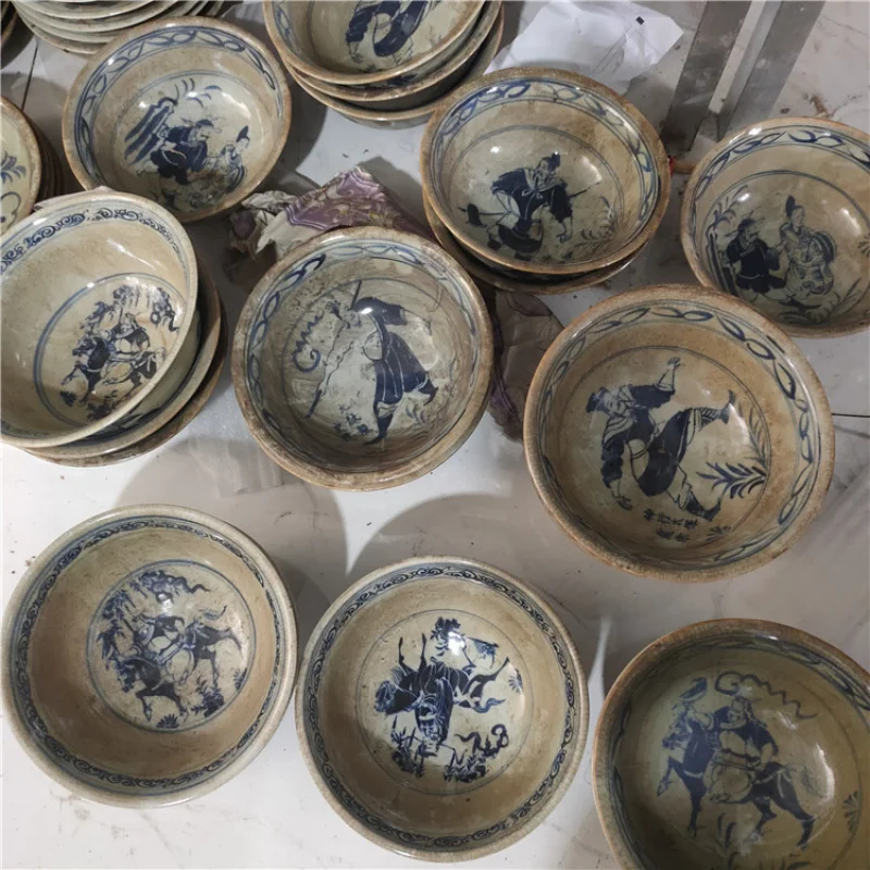 Jingdezhen Porcelain Fake Antique Blue and White Gracked Glaze Hand-Painted Character Pattern Large Bowl Porcelain Crafts Bowl D