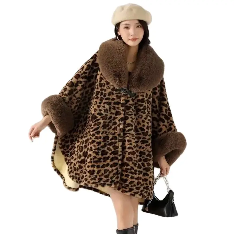 

Autumn And Winter Large Size Leopard Print Fur Collar Cape Women's Woolen Fleece Warm Thick Coat Bat-style Cotton-padded Cape