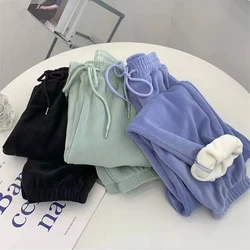 겨울 두꺼운 따뜻한 여성 하렘 바지 4Xl 대형 캐주얼 탄성 허리 벨벳 운동복 여성 솔리드 양털 조깅 바지