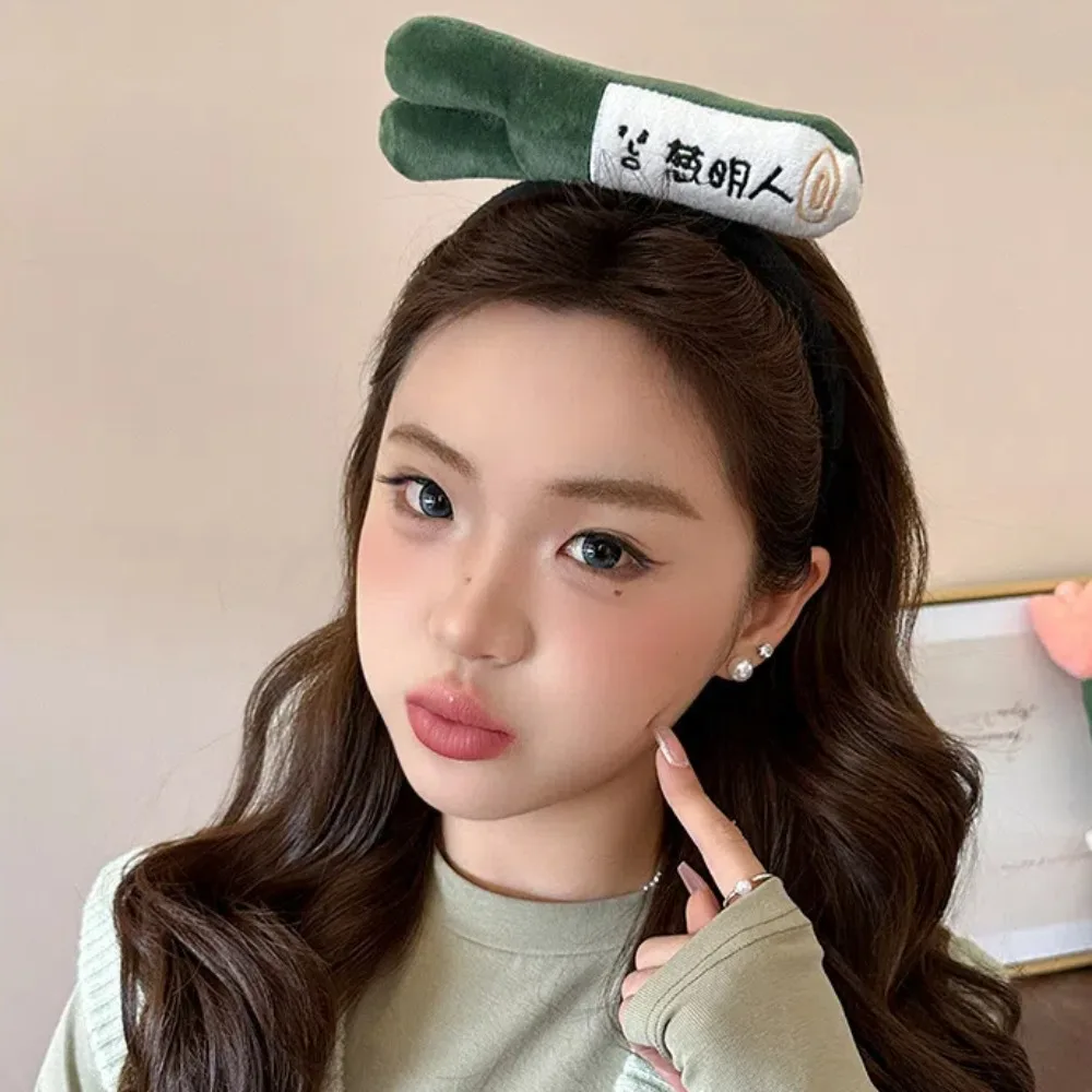

Funny Elastic Wash Face Hairband PP Cotton Soft Vegetable Creative Hair Hoop Cute Pleated Scallion Fleece Hairband Makeup