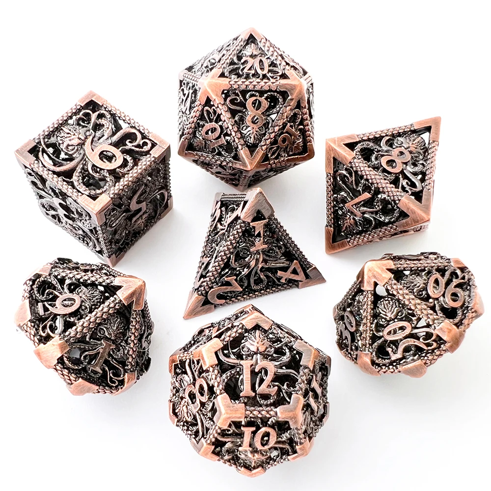 

Polyhedral Metal Dice 7pcs/set Hollow Die Set for DNDGame RPG Board Game Accessories Hobbies Holiday Creative Gift