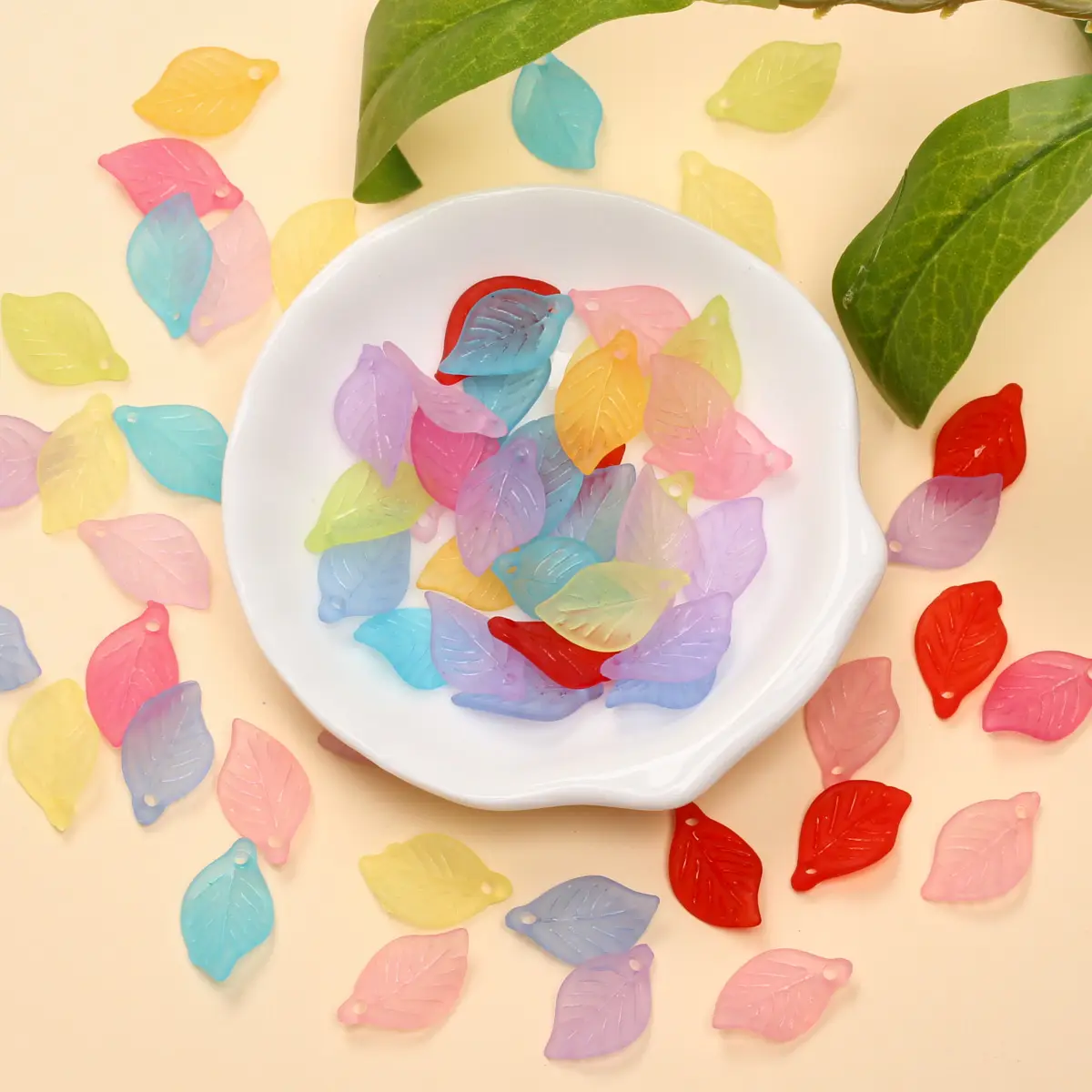 About18*11mm 100PCS Candy Color Frosting Leaf Acrylic Pendant For Jewelry Making DIY Crafts Earrings Fashion Handmade Material