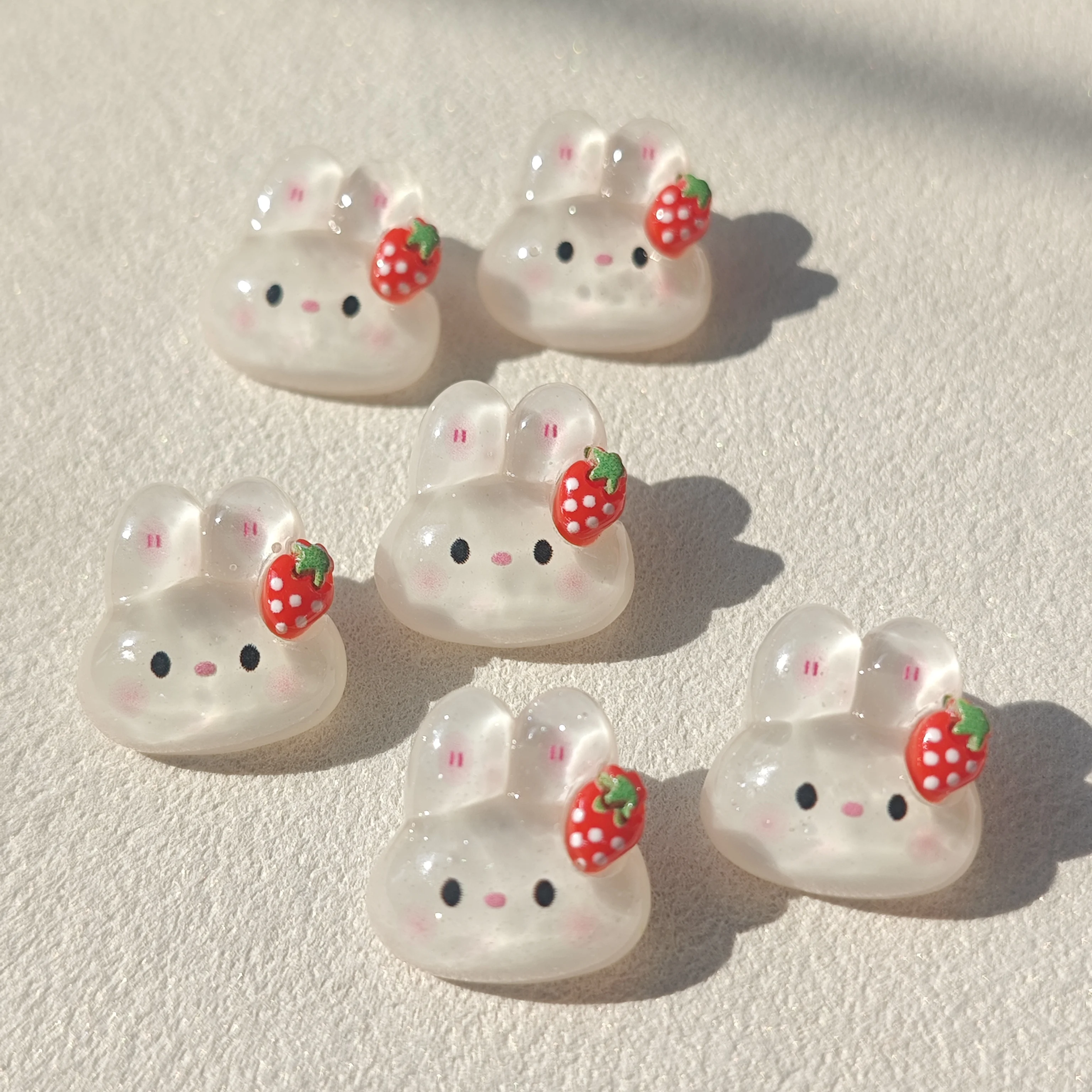 20Pcs Translucent Strawberry Bunny Resin Shank Buttons - Cute Animal Sewing Buttons for Coats, Cardigans & Sweaters