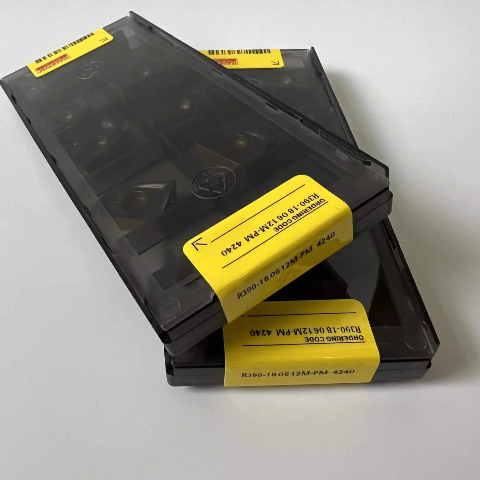 

Original SANDVIK / R390-180612M-PM 4240 Hard alloy CNC Blade 10 Pcs