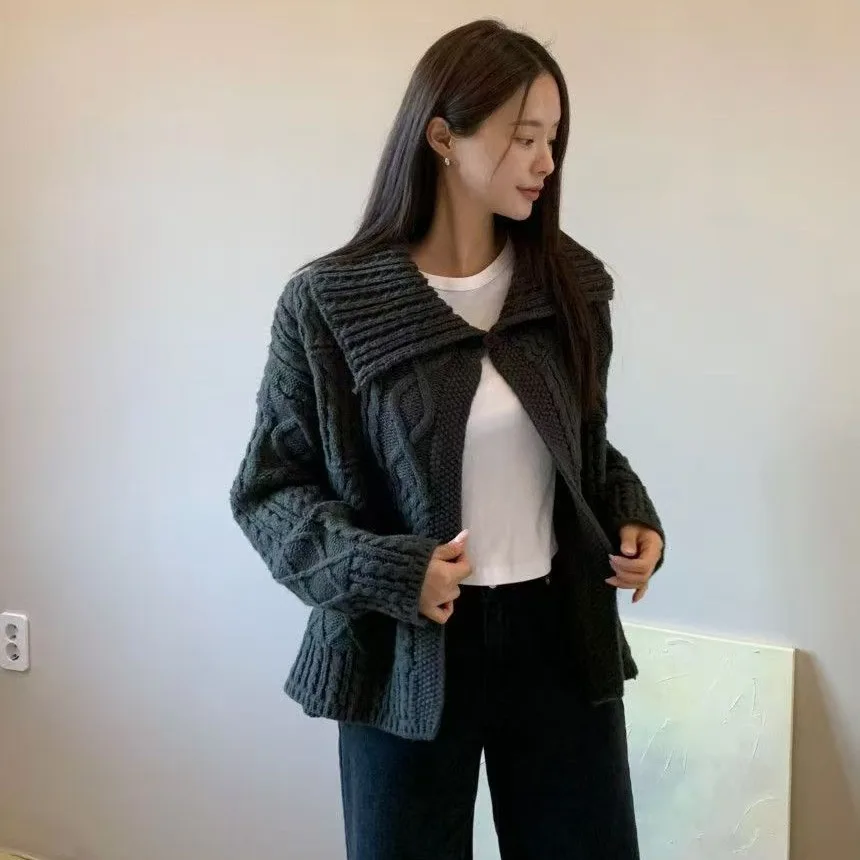 سترة نسائية كورية أنيقة من Thiened فضفاضة غير رسمية كسول Hanrt Thi إبرة متماسكة سترة بيضاء مفتوحة